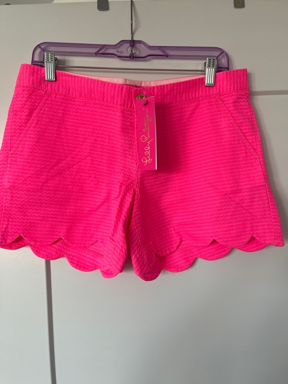 Lilly Pulitzer Hot Pink Scalloped Hem Shorts